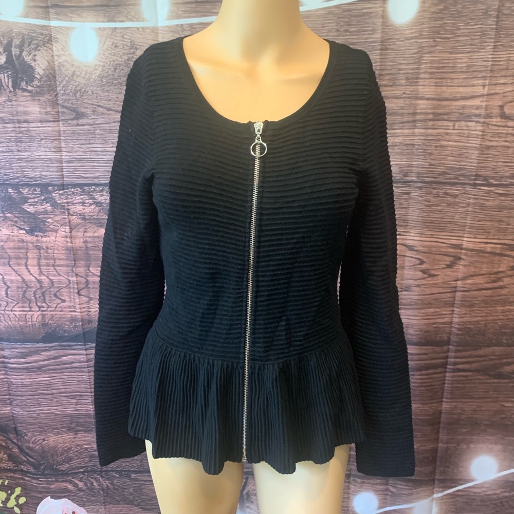 Black zip up sweater-international concepts size M